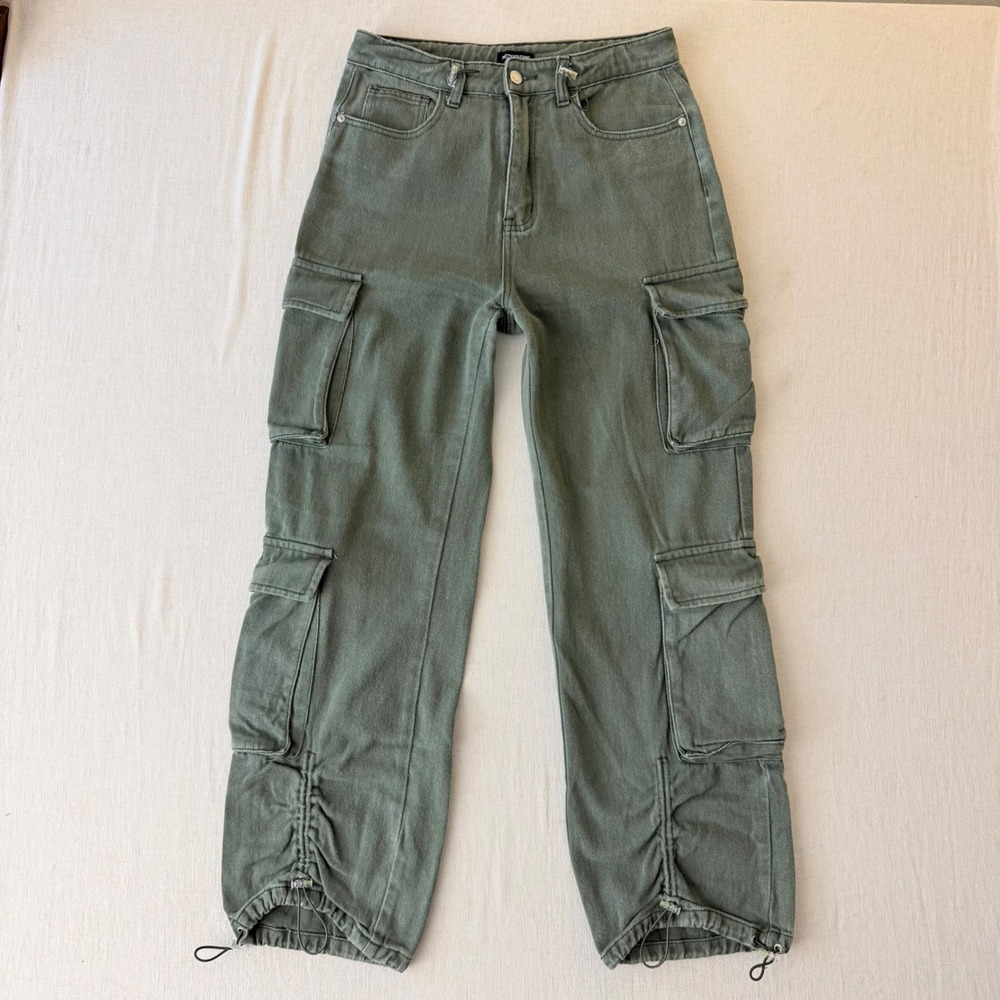 PrettyLittleThing High Rise Utility Cargo Pants Women Size 6 Green - Picture 2 of 13